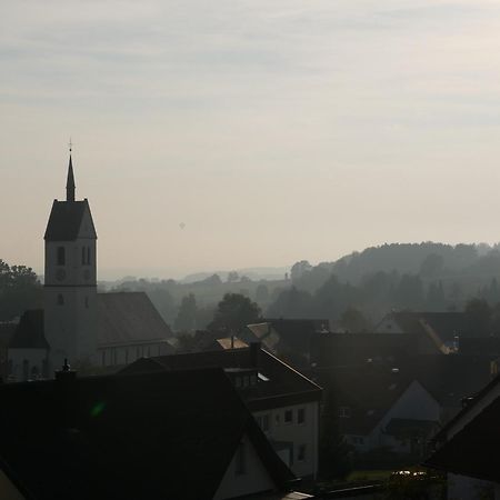 Ferienwohnung Haus Maria Wäschenbeuren Exteriör bild
