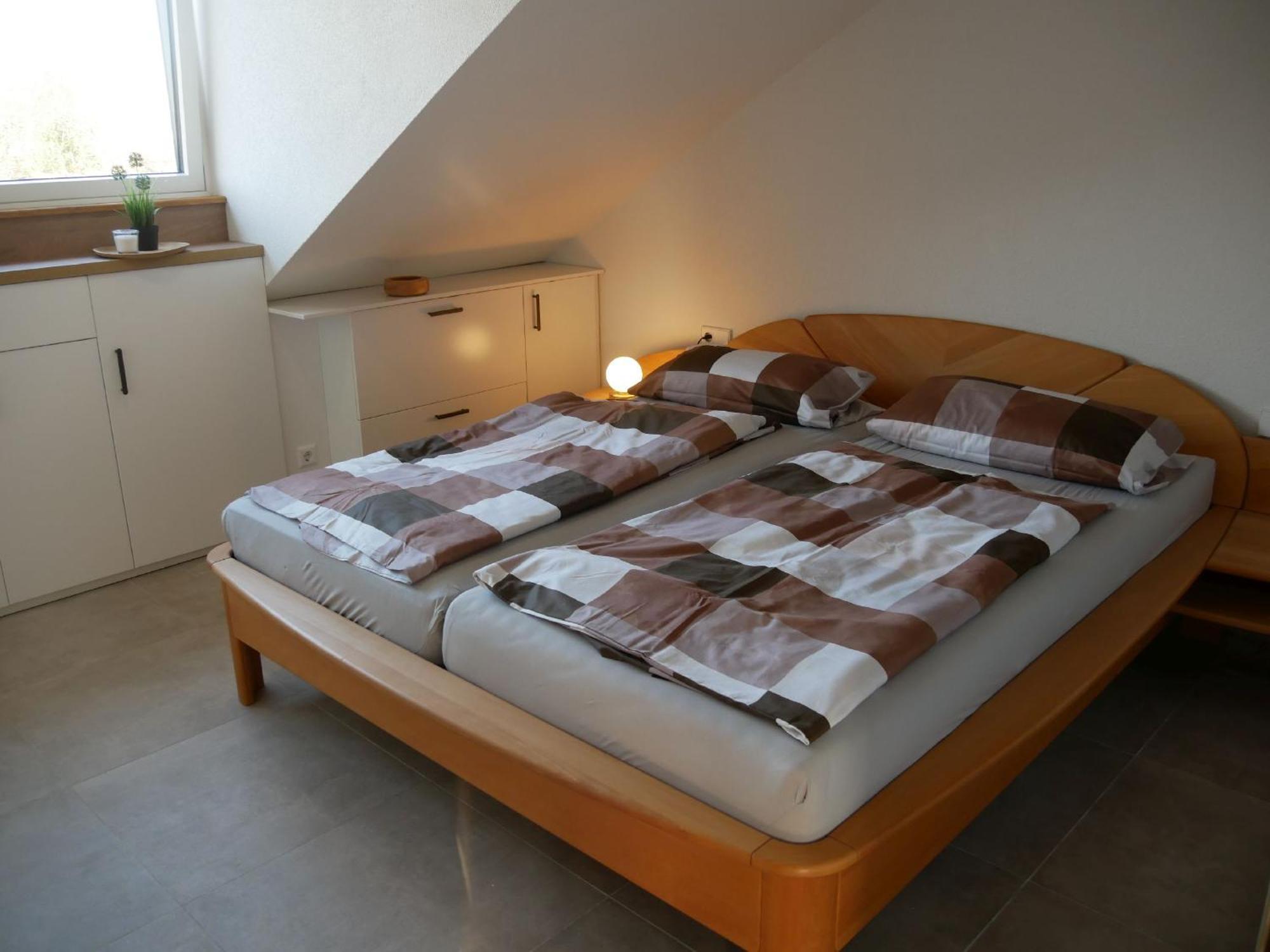 Ferienwohnung Haus Maria Wäschenbeuren Exteriör bild