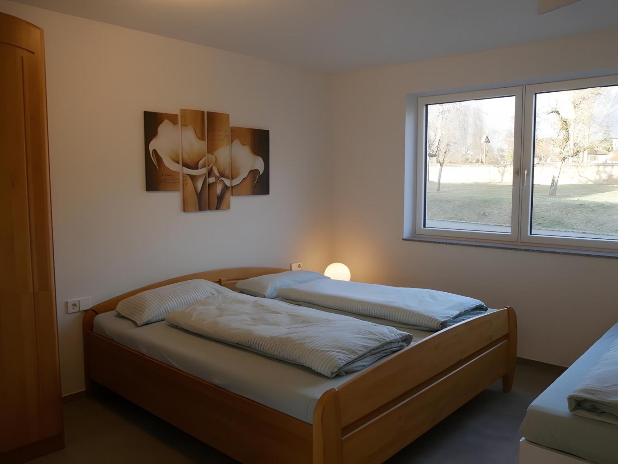 Ferienwohnung Haus Maria Wäschenbeuren Exteriör bild